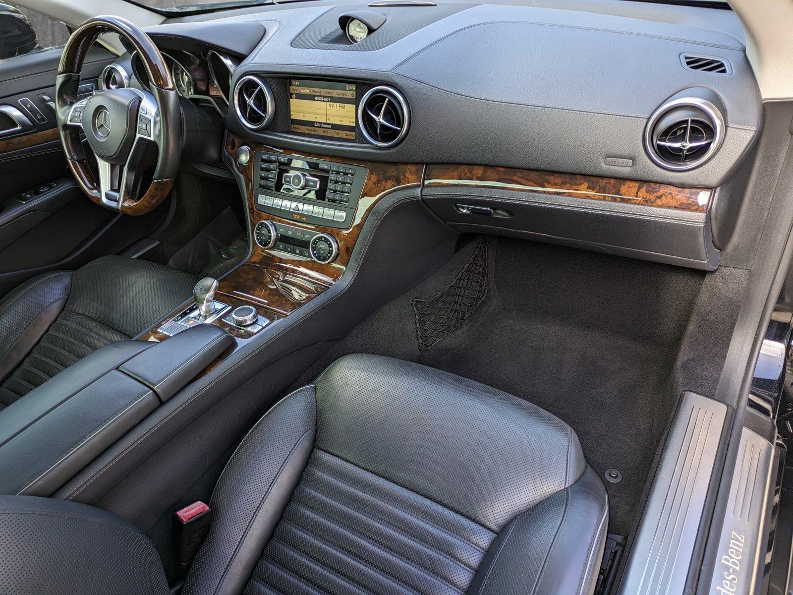 2013 Mercedes-Benz SL-Class Vehicle Photo in Coconut Creek, FL 33073