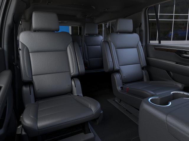 2025 Chevrolet Suburban Vehicle Photo in AUSTIN, TX 78759-4154