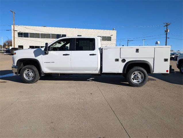 2024 Chevrolet Silverado 2500 HD Vehicle Photo in ENGLEWOOD, CO 80113-6708