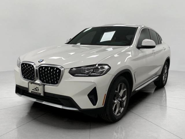 2022 BMW X4 xDrive30i Vehicle Photo in Appleton, WI 54913