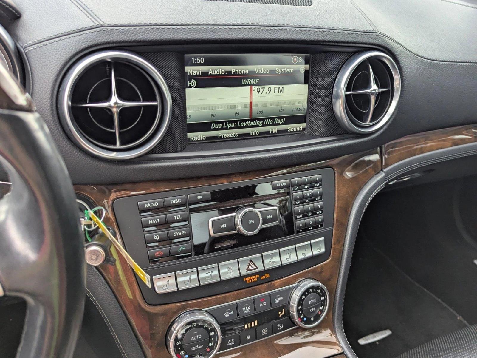 2014 Mercedes-Benz SL-Class Vehicle Photo in Delray Beach, FL 33444