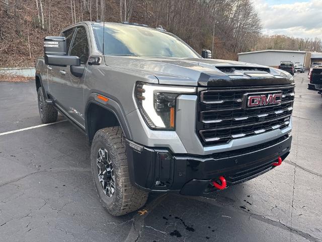 2025 GMC Sierra 2500 HD Vehicle Photo in MARION, NC 28752-6372