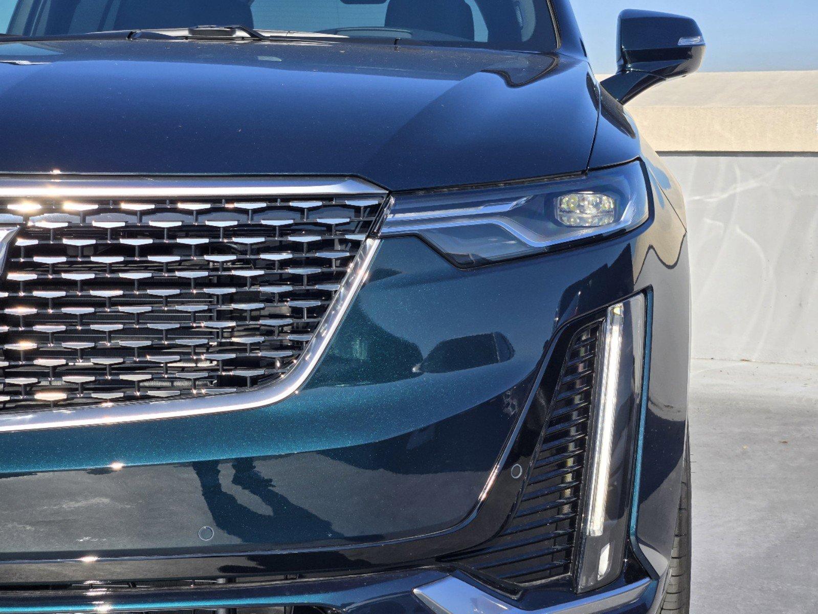 2025 Cadillac XT6 Vehicle Photo in DALLAS, TX 75209-3095