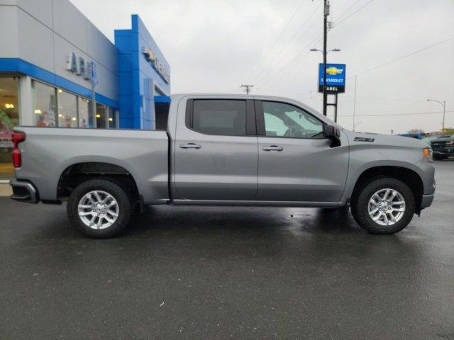 2023 Chevrolet Silverado 1500 RST photo 3