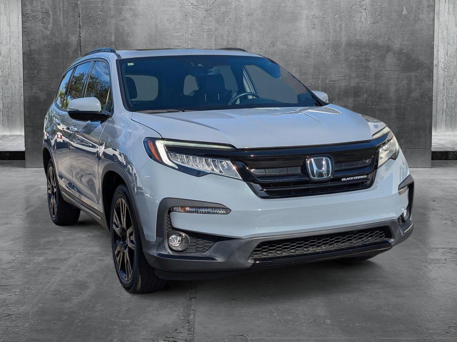 2022 Honda Pilot Vehicle Photo in Miami, FL 33015