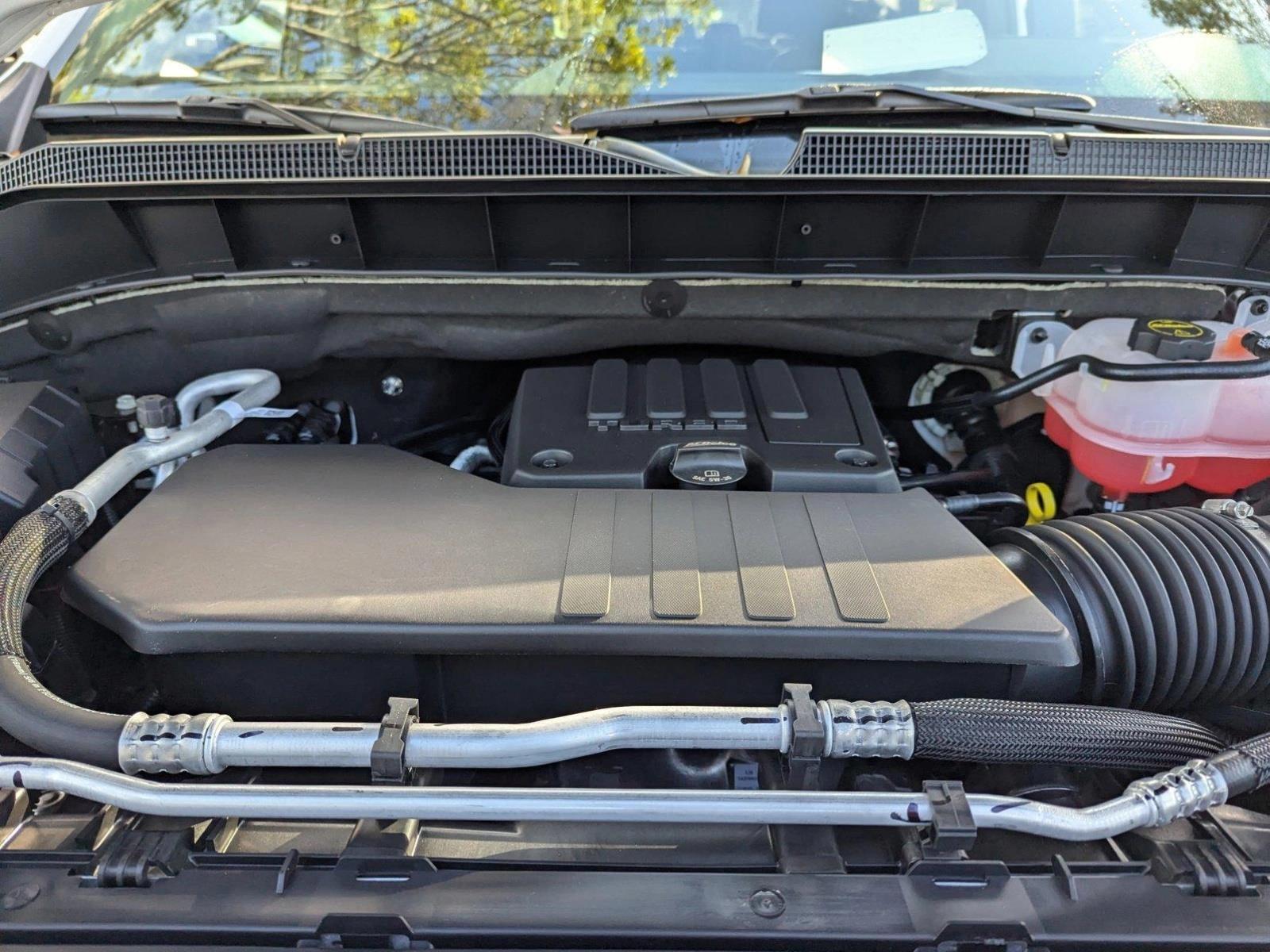 2025 Chevrolet Silverado 1500 Vehicle Photo in GREENACRES, FL 33463-3207