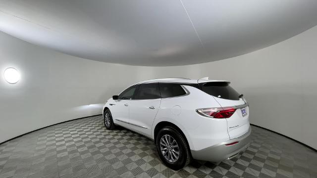 2024 Buick Enclave Vehicle Photo in GILBERT, AZ 85297-0402