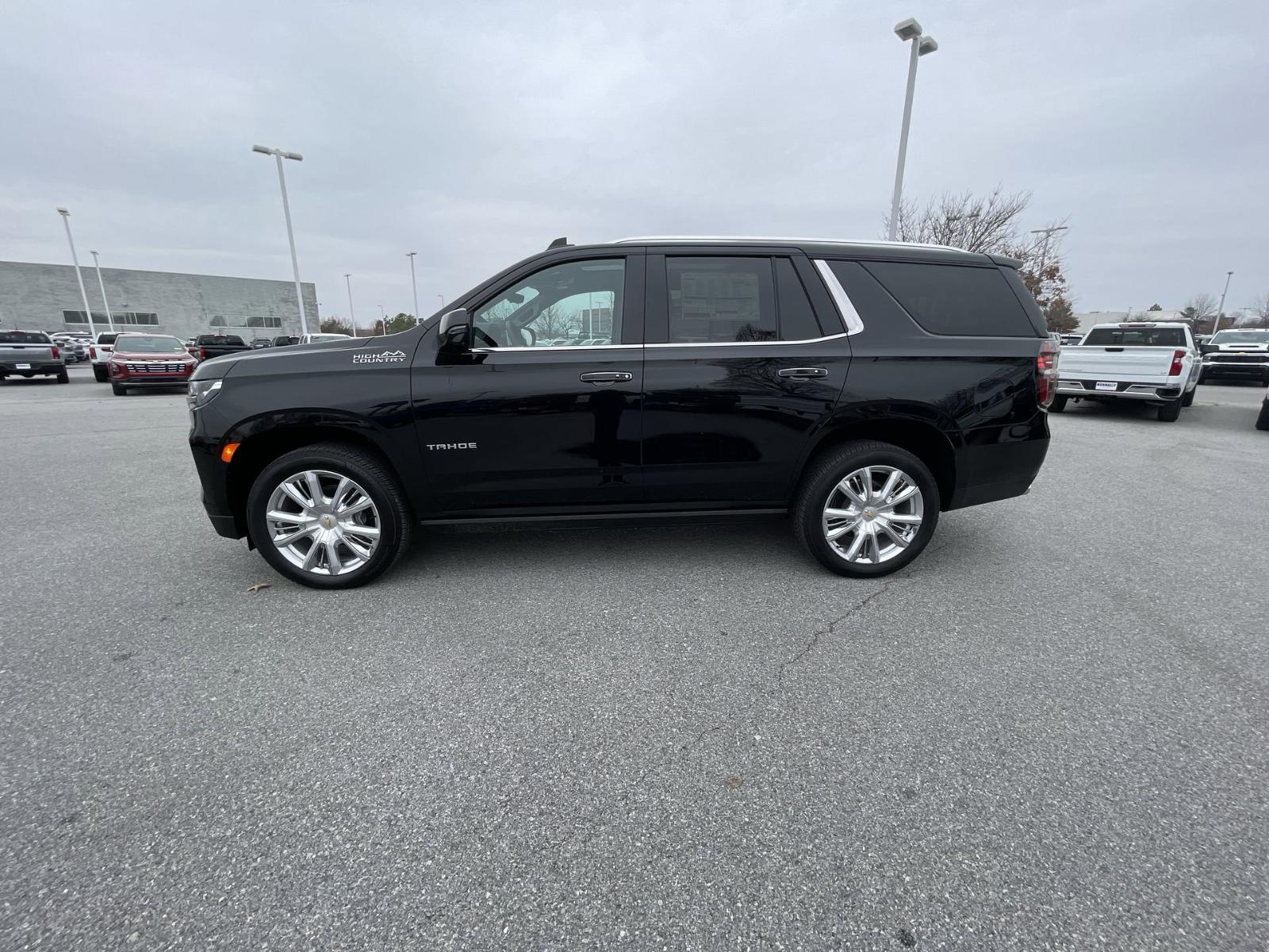 2024 Chevrolet Tahoe Vehicle Photo in BENTONVILLE, AR 72712-4322