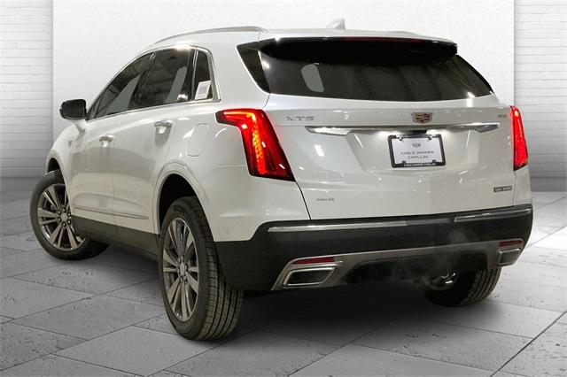 2025 Cadillac XT5 Vehicle Photo in KANSAS CITY, MO 64114-4545