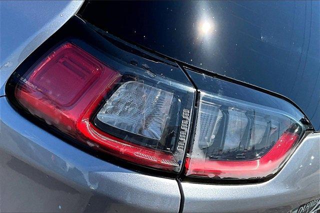 2021 Jeep Cherokee Vehicle Photo in TOPEKA, KS 66609-0000