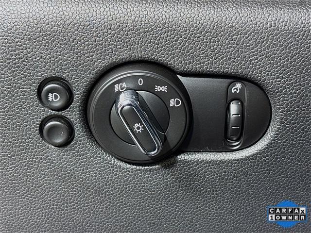 2018 MINI Cooper S Hardtop 4 Door Vehicle Photo in Puyallup, WA 98371