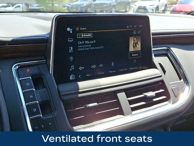 2024 Chevrolet Suburban Vehicle Photo in DANBURY, CT 06810-5034
