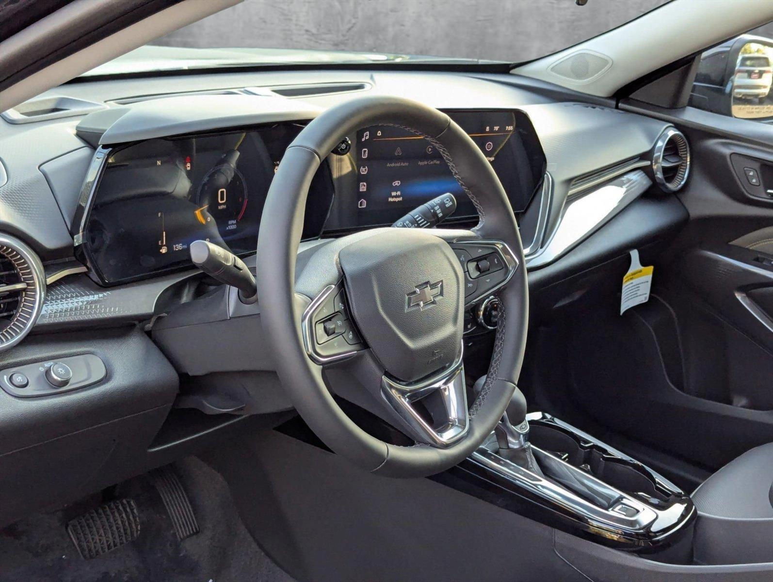 2025 Chevrolet Trax Vehicle Photo in GREENACRES, FL 33463-3207