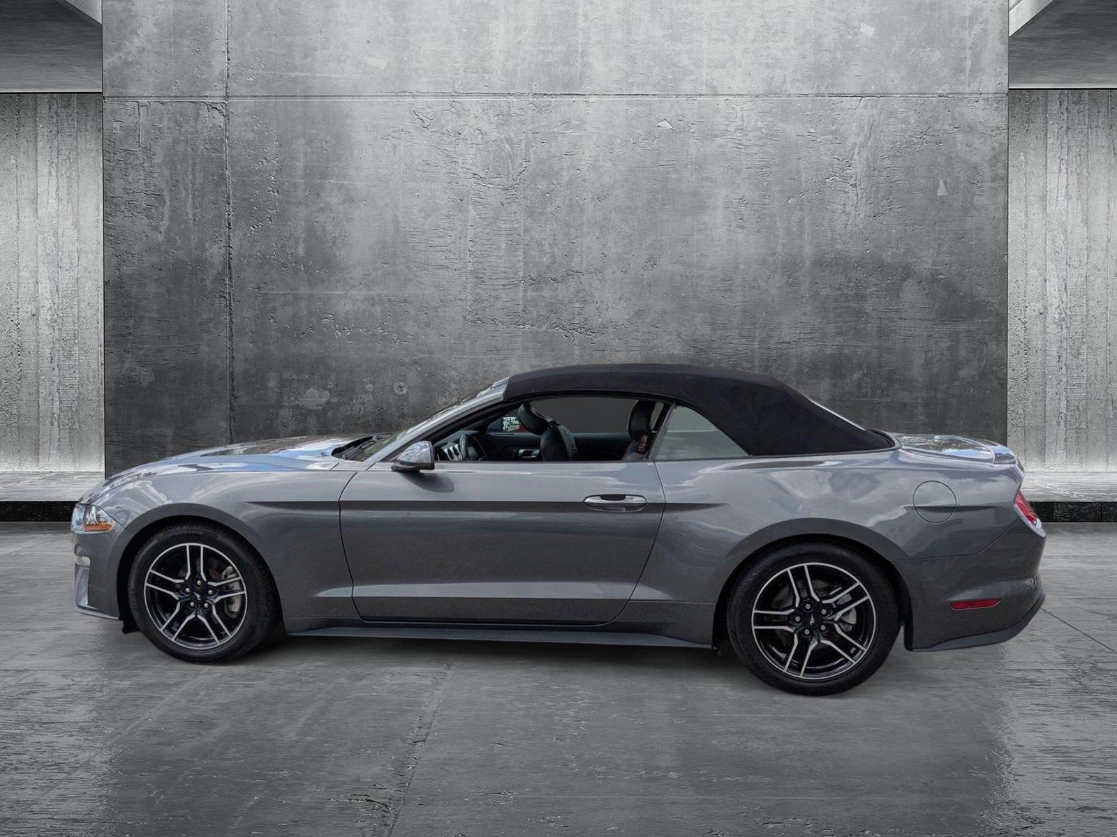 2022 Ford Mustang Vehicle Photo in Miami, FL 33015