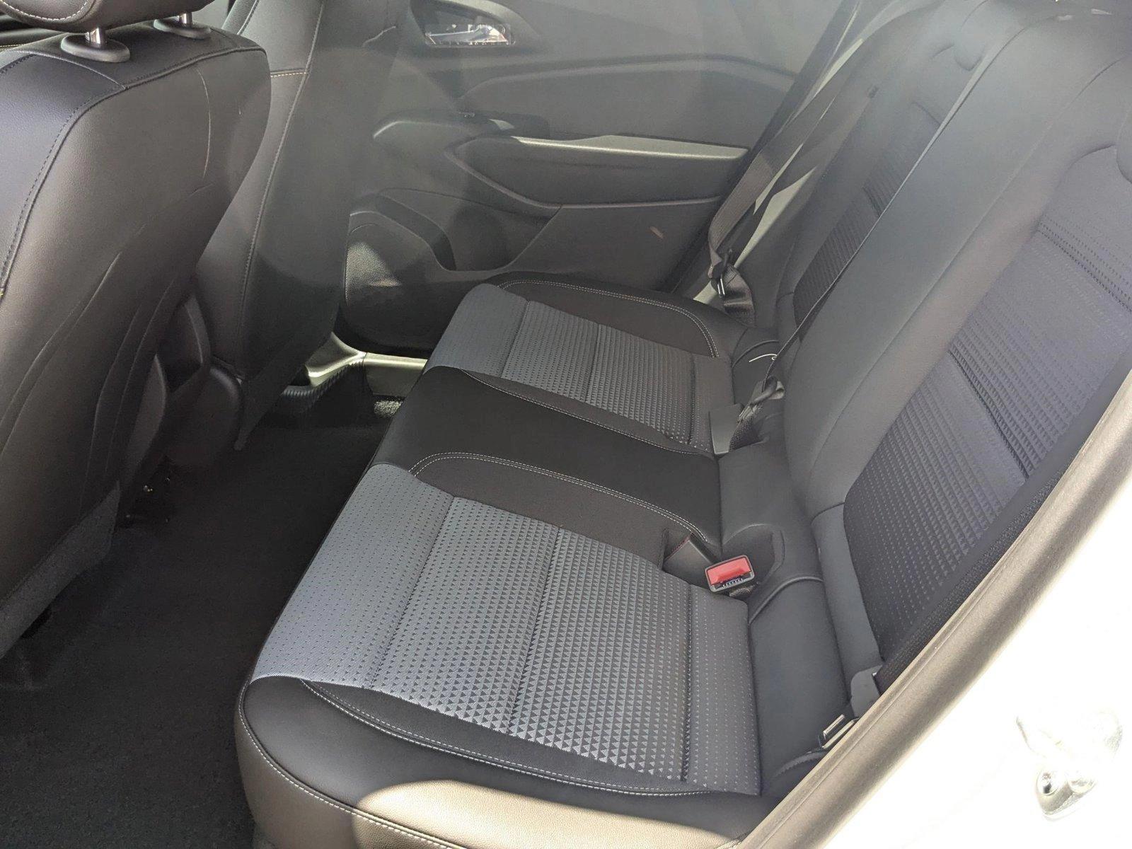 2025 Chevrolet Trax Vehicle Photo in MIAMI, FL 33134-2699