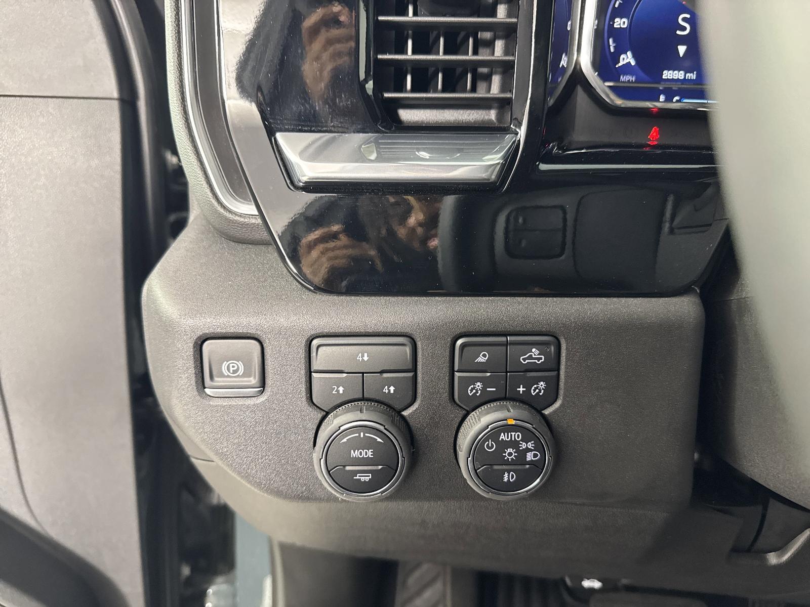 2025 Chevrolet Silverado 2500 HD Vehicle Photo in GEORGETOWN, TX 78626-7508