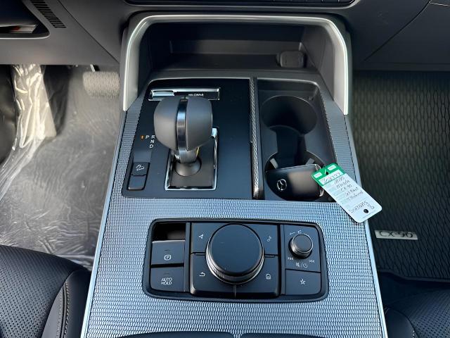 2025 Mazda CX-90 Vehicle Photo in Green Bay, WI 54304