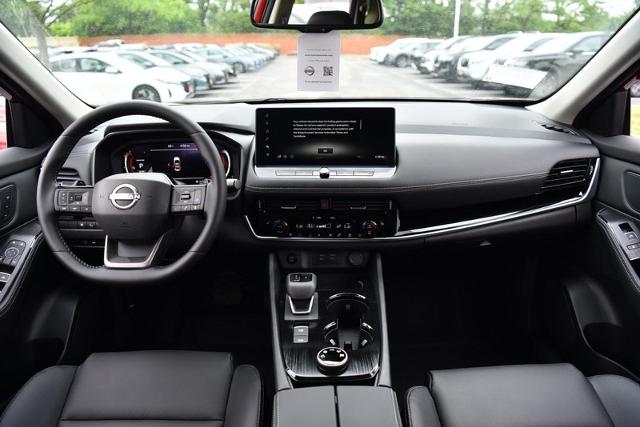 2025 Nissan Rogue Vehicle Photo in Ballwin, MO 63011