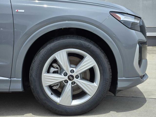 2025 Audi Q4 e-tron Vehicle Photo in SUGAR LAND, TX 77478