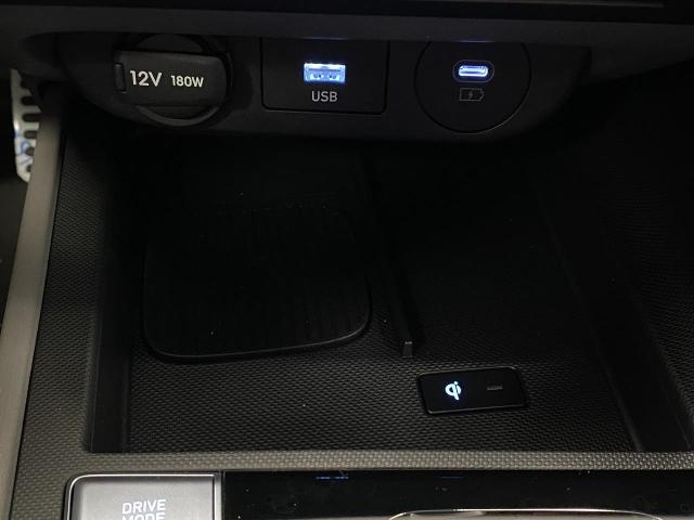 2025 Hyundai ELANTRA Vehicle Photo in Appleton, WI 54913