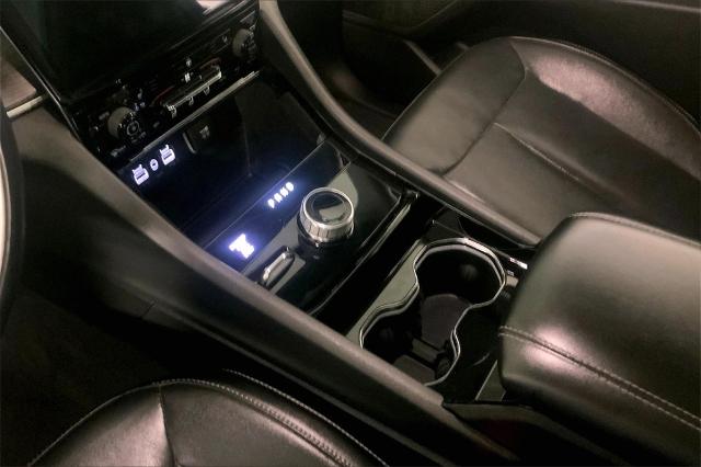 2021 Jeep Grand Cherokee L Vehicle Photo in Kansas City, MO 64114