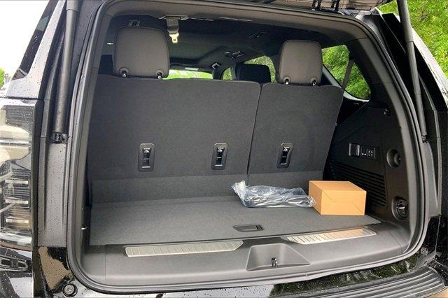 2025 Chevrolet Tahoe Vehicle Photo in KANSAS CITY, MO 64114-4502