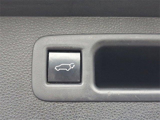 2020 Toyota Highlander Vehicle Photo in LANCASTER, PA 17601-0000