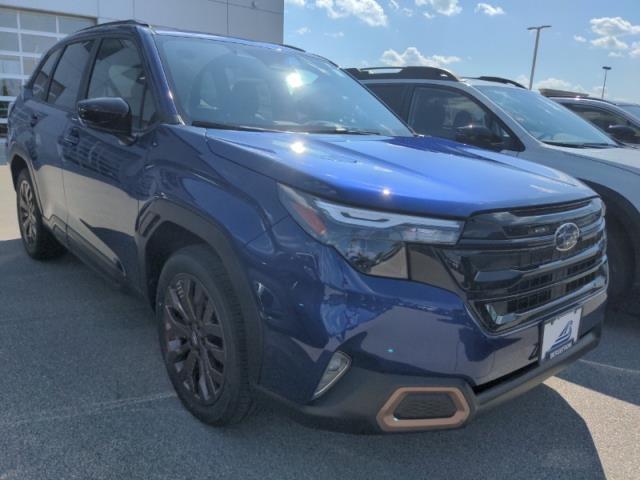 2025 Subaru Forester Vehicle Photo in Green Bay, WI 54304