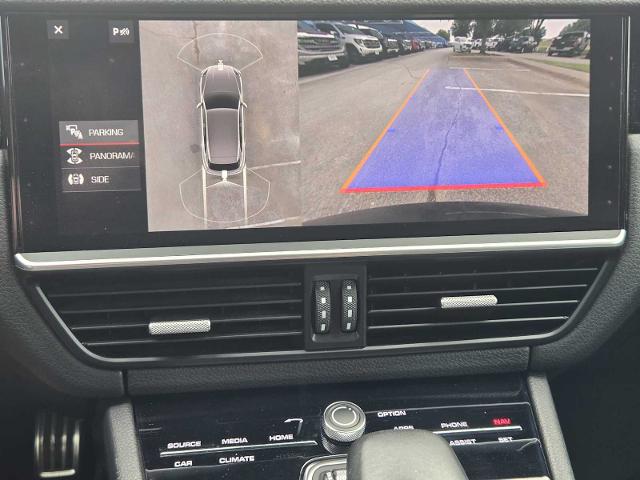 2019 Porsche Cayenne Vehicle Photo in DENTON, TX 76210-9321