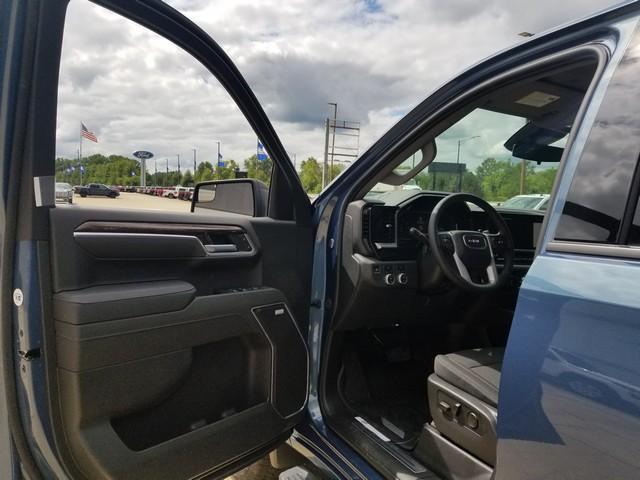 2026 GMC Sierra 1500 Vehicle Photo in ELYRIA, OH 44035-6349