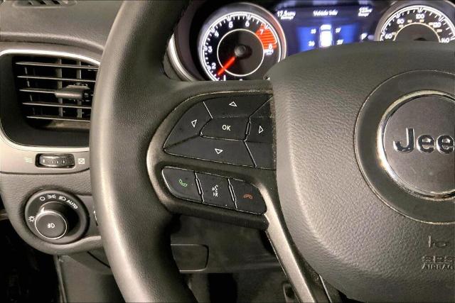 2022 Jeep Cherokee Vehicle Photo in Kansas City, MO 64114