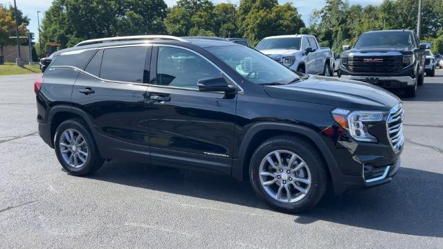 Used 2024 GMC Terrain SLT with VIN 3GKALVEG1RL119226 for sale in Wallingford, CT