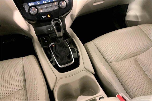 2022 Nissan Rogue Sport Vehicle Photo in KANSAS CITY, MO 64114-4502