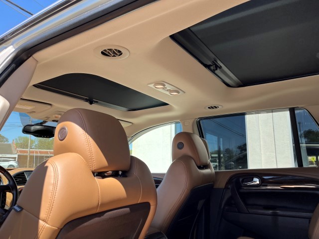 2017 Buick Enclave Leather photo 8