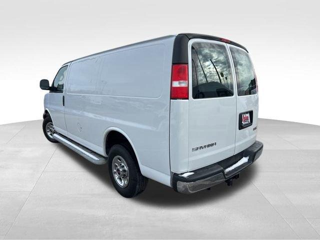 2022 GMC Savana Cargo 2500 Vehicle Photo in MEDINA, OH 44256-9631