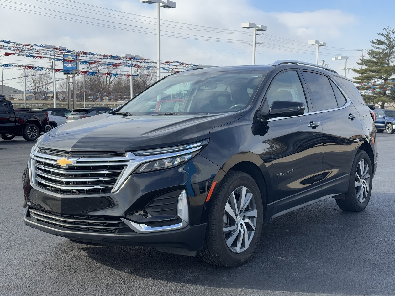 2022 Chevrolet Equinox Vehicle Photo in BOONVILLE, IN 47601-9633