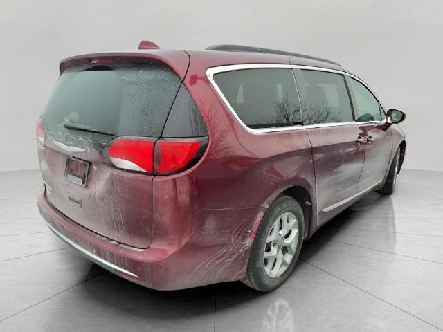 2017 Chrysler Pacifica Vehicle Photo in Oshkosh, WI 54904