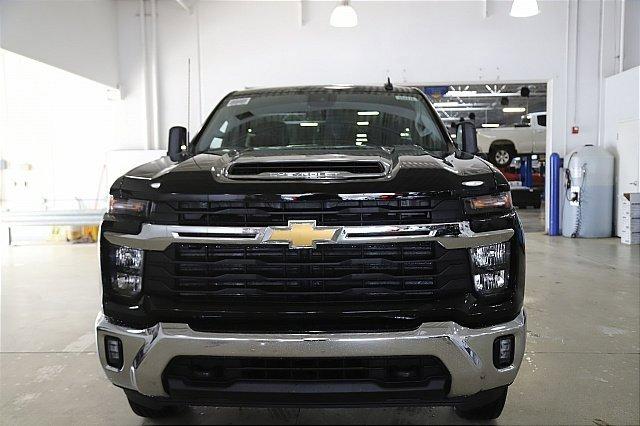 2025 Chevrolet Silverado 2500 HD Vehicle Photo in MEDINA, OH 44256-9001