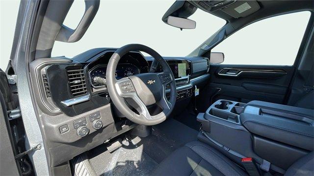 2025 Chevrolet Silverado 1500 Vehicle Photo in THOMPSONTOWN, PA 17094-9014