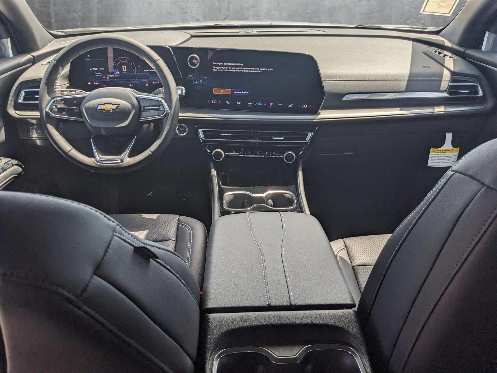 2025 Chevrolet Traverse Vehicle Photo in MIAMI, FL 33172-3015