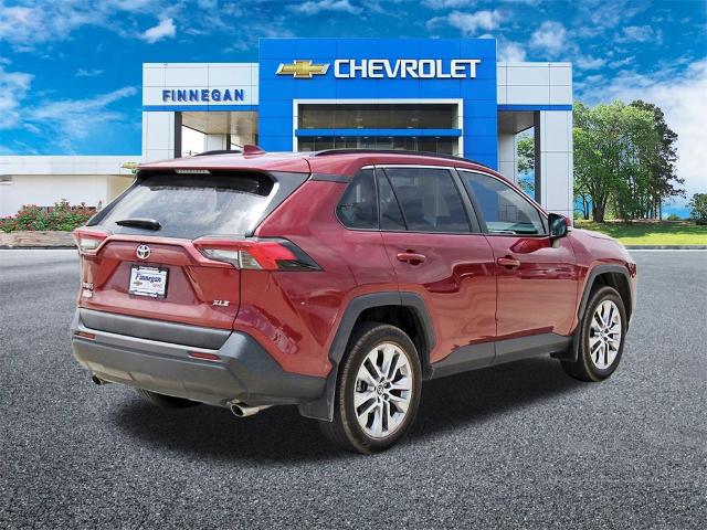 2019 Toyota RAV4 Vehicle Photo in ROSENBERG, TX 77471-5675