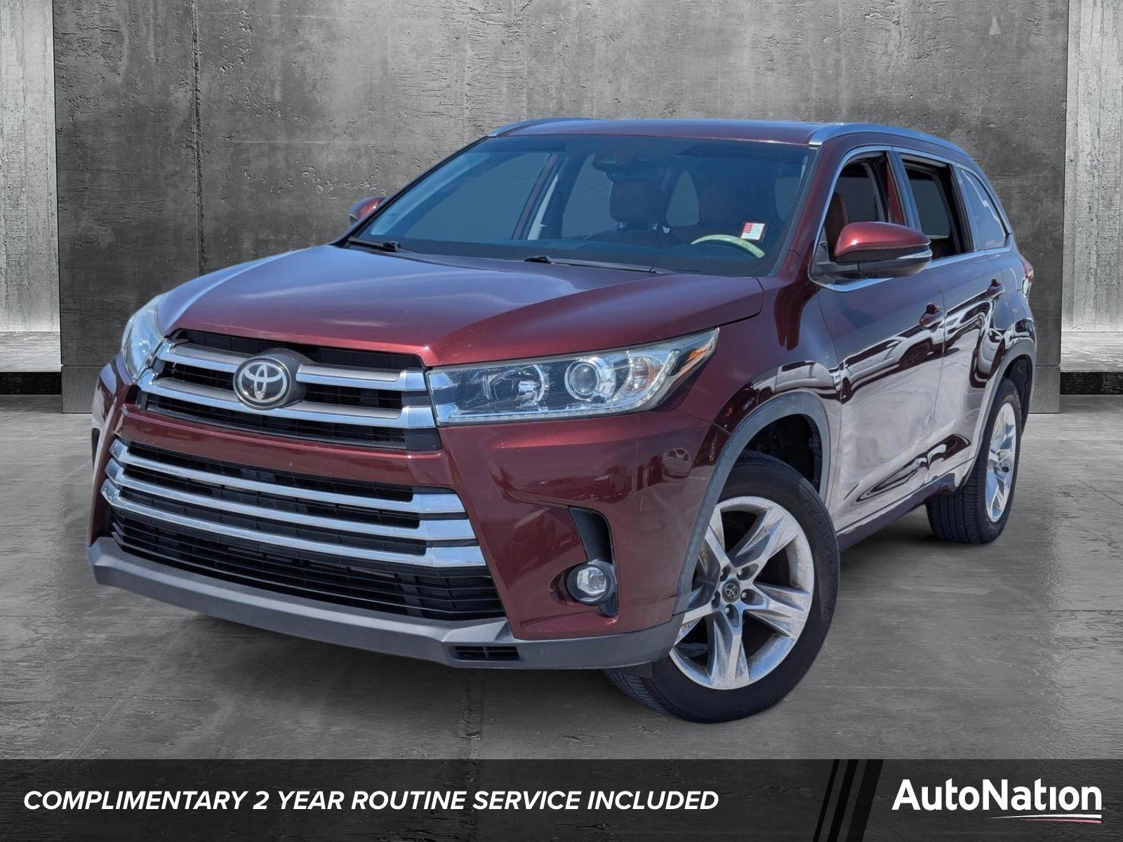 2019 Toyota Highlander Vehicle Photo in Ft. Myers, FL 33907