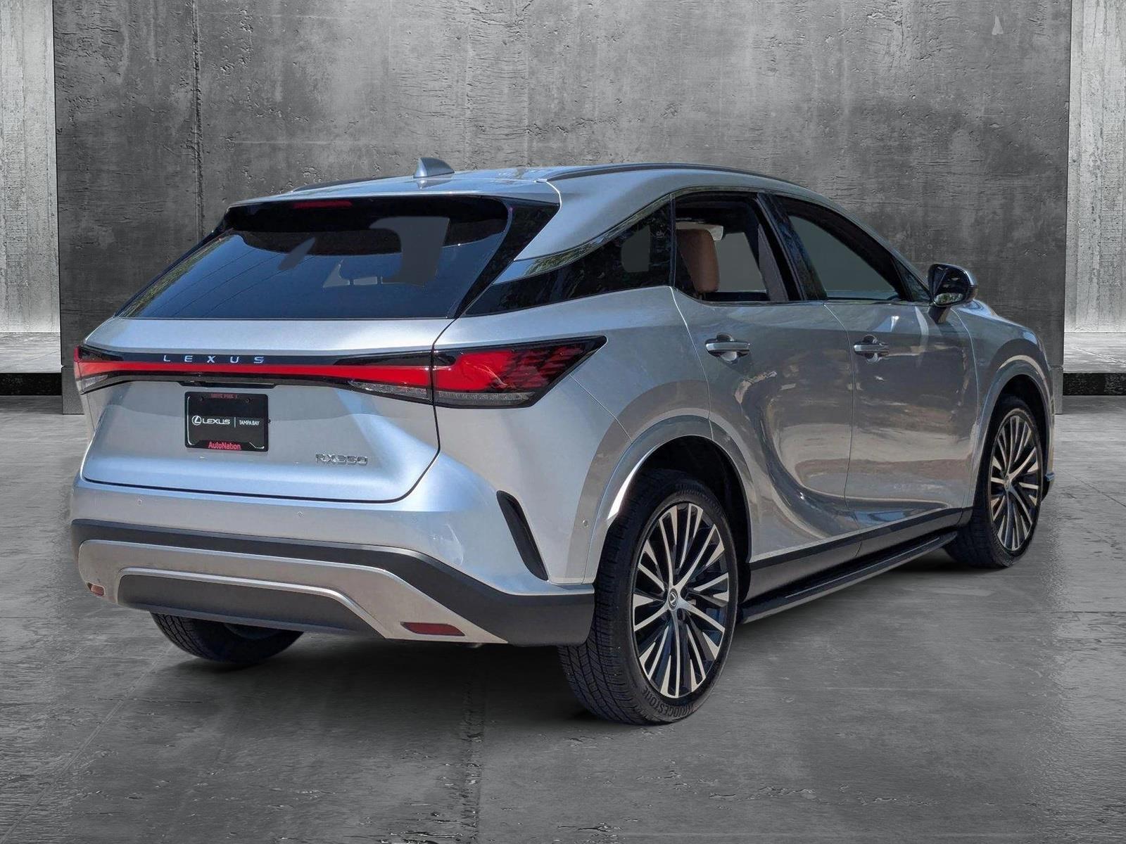 2024 Lexus RX 350 Vehicle Photo in Tampa, FL 33614