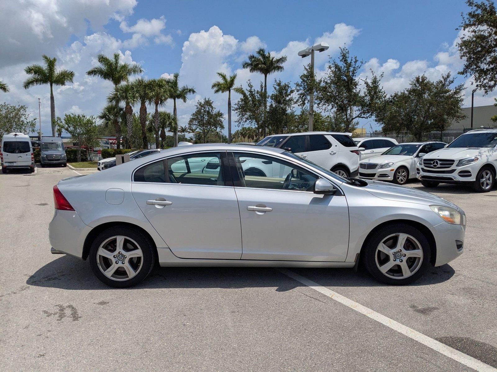 2012 Volvo S60 Vehicle Photo in Miami, FL 33169