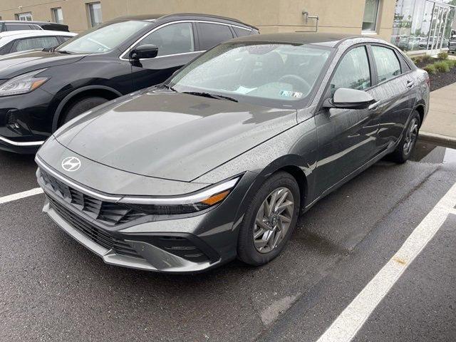 2024 Hyundai ELANTRA Vehicle Photo in Philadelphia, PA 19116