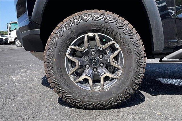 2025 Chevrolet Colorado Vehicle Photo in INDEPENDENCE, MO 64055-1314