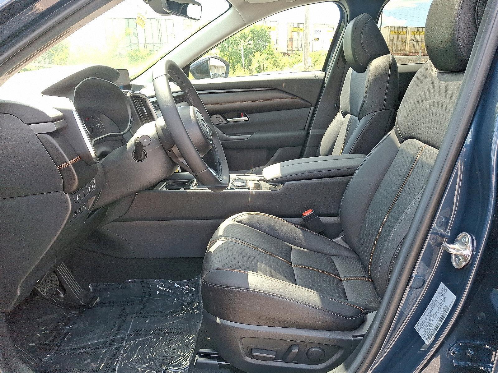 2025 Mazda CX-50 Hybrid Vehicle Photo in Harrisburg, PA 17111