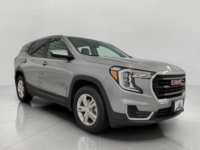 2024 GMC Terrain Vehicle Photo in APPLETON, WI 54914-4656