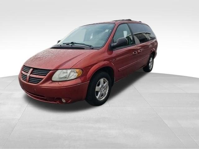 2005 Dodge Caravan Vehicle Photo in Fishers, IN 46038