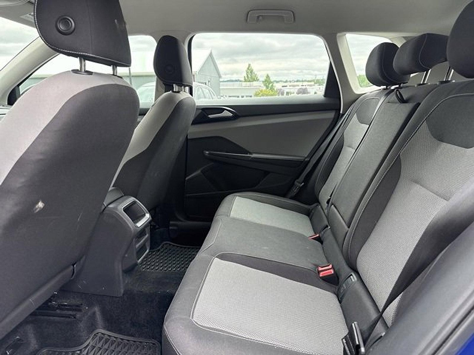 2024 Volkswagen Taos Vehicle Photo in Harrisburg, PA 17111